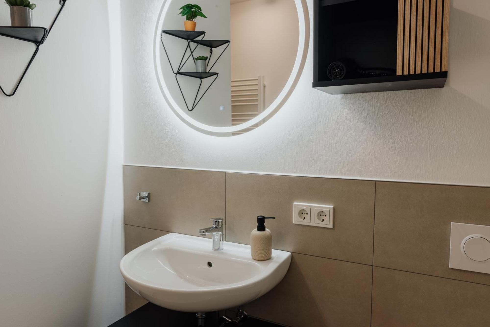 Cityheart Appartement - Stadt Mitte - Stilvoll พัสเซา ภายนอก รูปภาพ